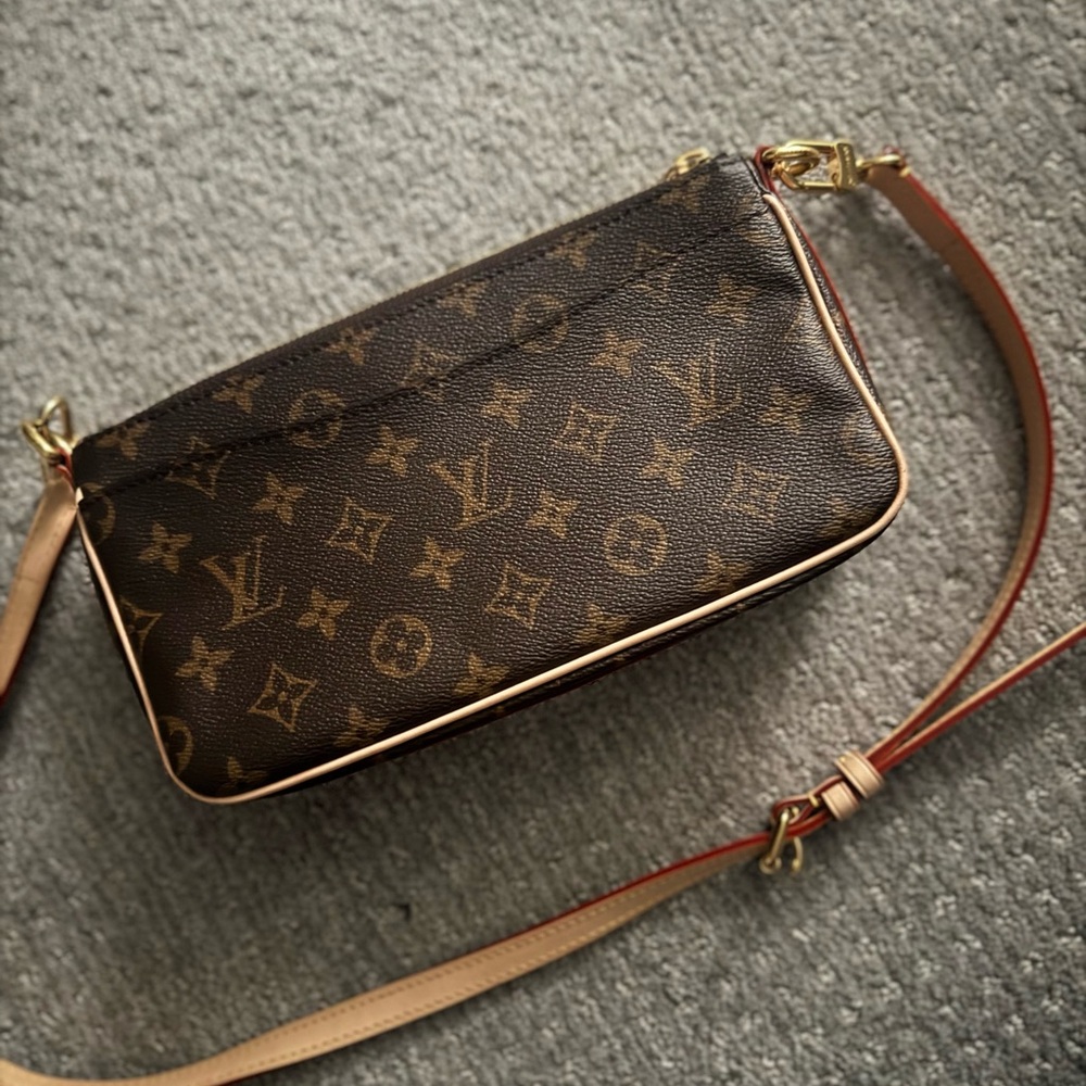 Louis Vuitton Brown Monogram Shoulder Bag - Picture 5 of 9